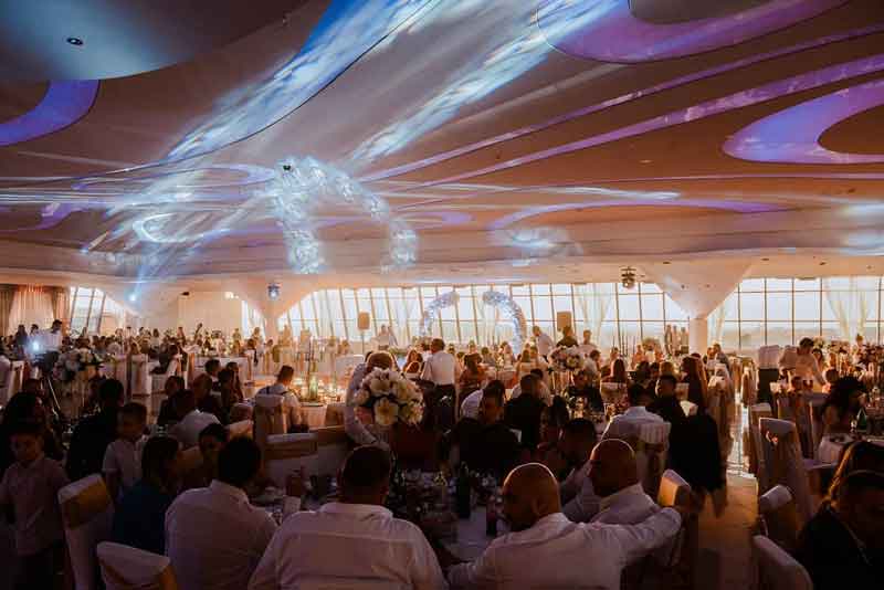 Restoran stadion hall nova godina