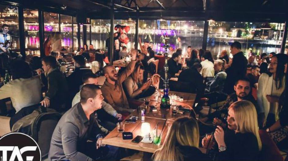 Splav tag gastro bar